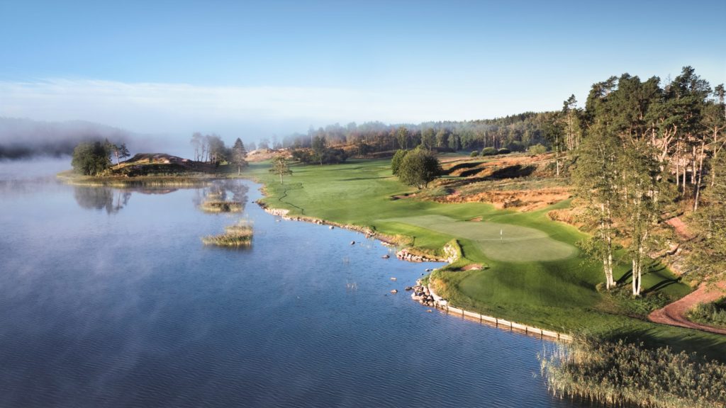 ÅGK:n Slottsbanan on suomalaisten mielestä Suomen parhaiten suunniteltu kenttä. 