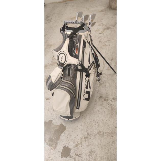 Tämän pörssi-ilmoituksen 1. kuva